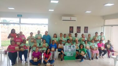 Os idosos e frequentadores do Centro de Convivência do Idoso de Colômbia tiveram a oportunidade de participar na quinta (30) da Gincana Recreativa e Esportiva.