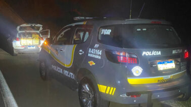 Mulheres são surpreendidas pela Polícia Rodoviária transportando bebidas falsificadas (Foto: O Diário de Barretos)