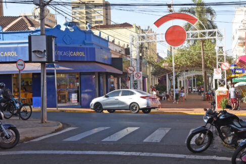 Obras de abertura da avenida 17 devem ser concluídas até novembro, segundo prefeitura