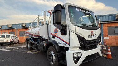 Caminhão-pipa será usado em apoio às ações da Defesa Civil (Foto: Divulgação)