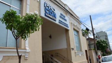 Sede do Procon Barretos na avenida 23