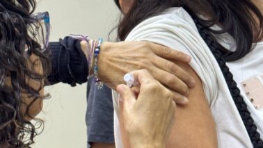 Imunizante está disponível para toda população a partir de 6 meses de idade