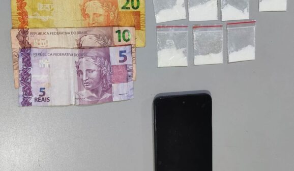 Polícia Militar surpreende suspeito durante venda de cocaína (Foto: O Diário de Barretos)