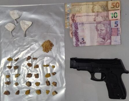 Homem é detido por venda de cocaína e crack em Guaíra (Foto: O Diário de Barretos)