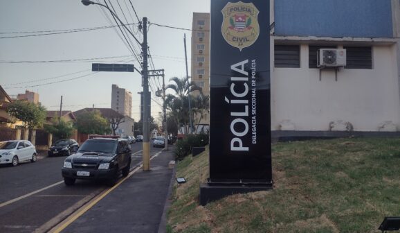 Vendedor ambulante é preso por preconceito de raça e de cor (Foto: O Diário de Barretos)
