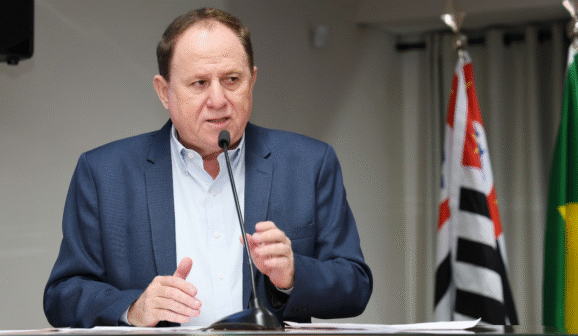 Paulo criticou decreto sobre política nacional de educação especial inclusiva