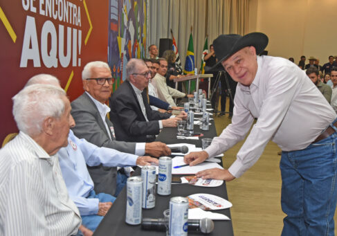 A Associação Os Independentes empossou sua nova diretoria e conselhos para a gestão 2025/2026