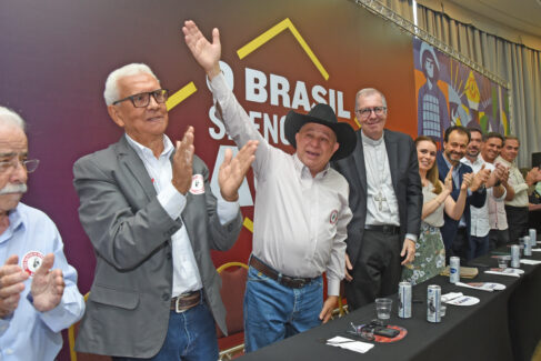 A Associação Os Independentes empossou sua nova diretoria e conselhos para a gestão 2025/2026