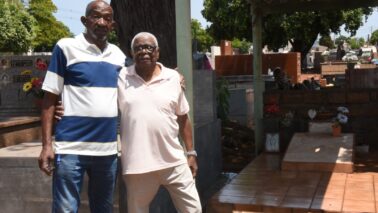 Netos do “Carrasco” celebram legado de afeto no Dia de Finados