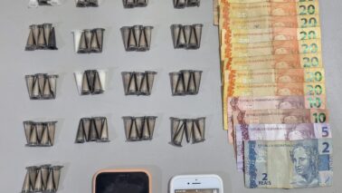 Mulher é detida pela PM por tráfico de entorpecente (Foto: O Diário de Barretos)