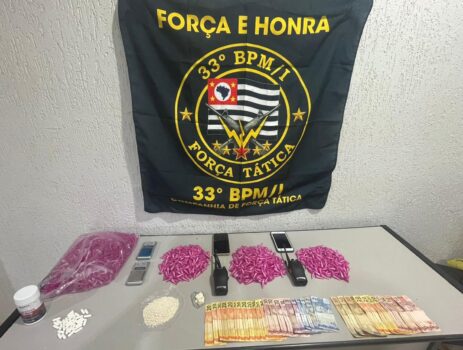 Polícia Militar detém infratores durante ação de combate ao tráfico no Luís Spina (Foto: O Diário de Barretos)