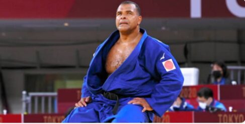 Atleta paralímpico realiza vivência de judô em Barretos 