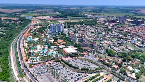 Vista do município de Olímpia, que é um dos principais destinos turísticos do Estado (Foto: DIvulgação)