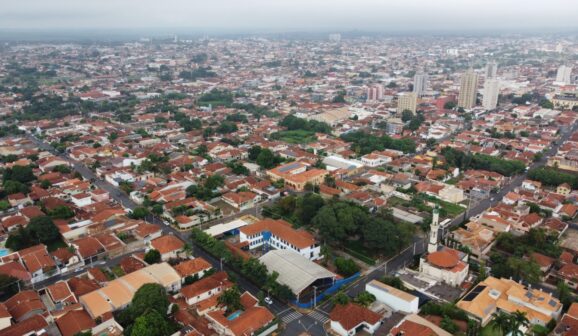 Vista da cidade de Barretos que voltou a registrar saldo positivo de emprego em outubro (Foto: Leandro Campos)