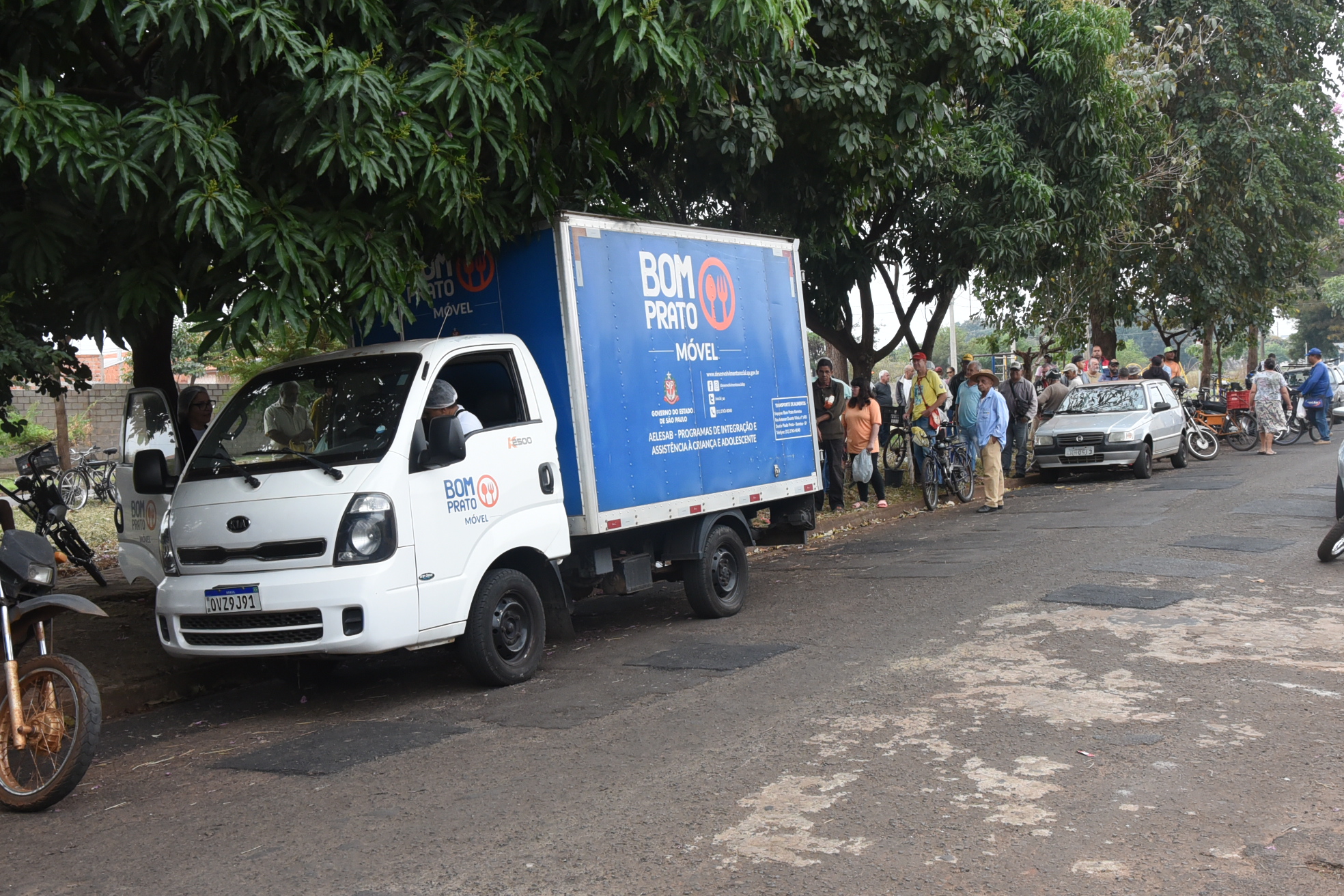 Unidade móvel do Bom Prato atenderá em novo local