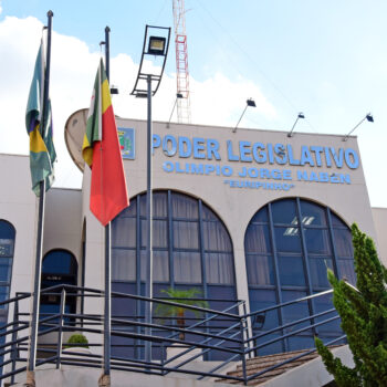 Sessão ordinária terá votação de projetos, requerimentos e indicações