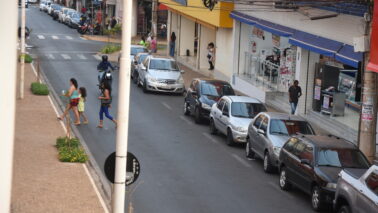 Fechamento do comércio atende medida atende convenção coletiva da categoria e o cumprimento à Lei Municipal nº 6.680