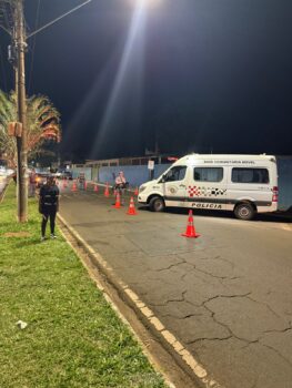 Fiscalização da PM na via Conselheiro Antonio Prado, em Barretos (Foto: Divulgação)