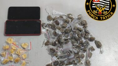 Polícia Militar prende duas pessoas durante ação de combate ao tráfico (Foto: O Diário de Barretos)