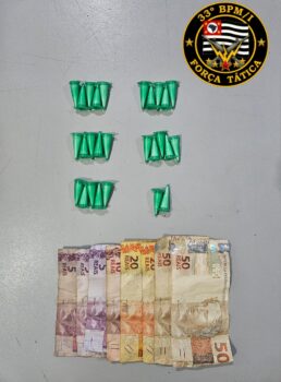 Mulher é detida pela PM por tráfico de entorpecente no Luís Spina (Foto: O Diário de Barretos)