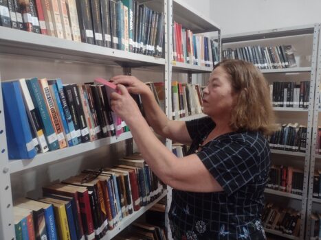 Biblioteca Municipal possui um acervo de cerca de 50 mil livros (Foto: O Diário de Barretos)