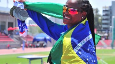 Juliana foi destaque da equipe brasileira em competição internacional (Foto: Álbum de Família)