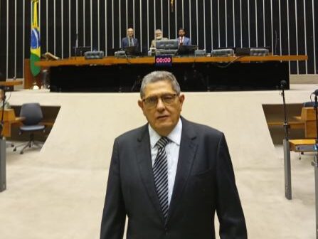 O vereador Luiz Carlos Anastácio, Paçoca, informou na tarde desta terça-feira (2), que a cidade de Barretos foi contemplada com uma emenda parlamentar no valor de R$ 12.375.000,00 milhões