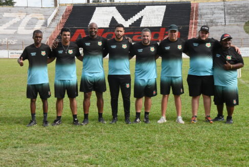 A equipe do Barretos Esporte Clube apresentou a comissão técnica que irá atuar no clube no Campeonato Paulista para a disputa do Campeonato Paulista da Série A4.