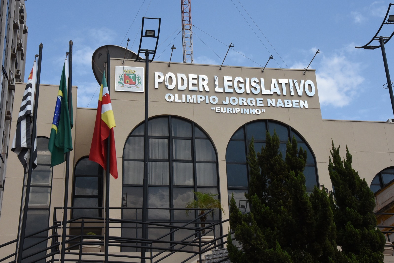 Matérias aprovadas e adiadas na sessão da Câmara de Barretos