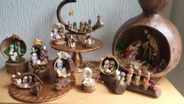 Exposição de presépios no projeto Arte no Shopping