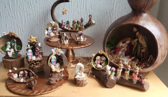 Exposição de presépios no projeto Arte no Shopping