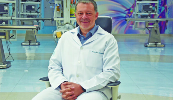 Médico cirurgião e pesquisador é Gente que é Notícia no setor da Saúde em 2025
