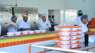 Cardápio especial dos 25 anos do Bom Prato será servido em Barretos