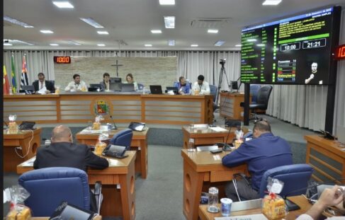 Câmara encerra ano com votação de abertura de créditos e denominações de espaços públicos 