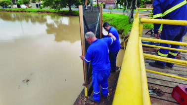 Falha em comporta leva à manutenção preventiva para evitar alagamentos