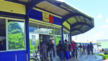 REFEIÇÃO: Unidade em Barretos também oferece almoço especial a R$ 1,00 Bom Prato terá cardápio especial de Natal nesta quarta-feira, 24