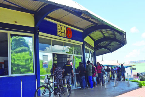 Bom Prato terá cardápio especial de Natal nesta quarta-feira, 24