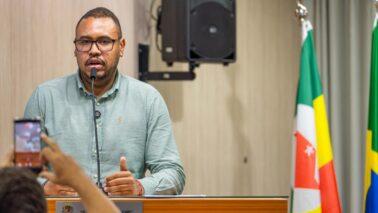 Após o vereador Tiago Alves, o Tiagão da Saúde, cobrar a falta de pagamento do 13º salário do Piso Nacional de Enfermagem, que foi repassado pela Prefeitura da Estância Turística de Barretos para a Santa Casa de Barretos