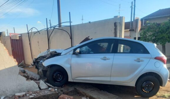 Preso em “saidinha” entrega carro a filho de 16 anos e acidente fere criança (Foto: O Diário de Barretos)