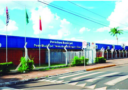 Serviços públicos retomam atendimento na segunda-feira em semana mais curta