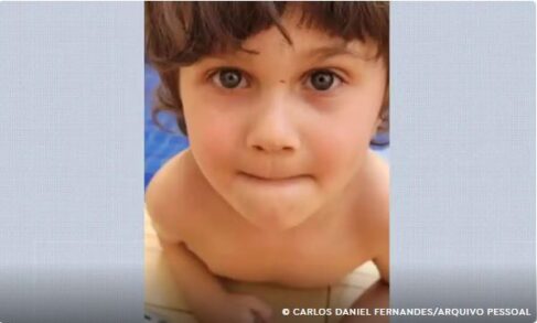 A Polícia Civil investiga a queda de um menino de 4 anos do 10º andar de um prédio em Ribeirão Preto, no interior de São Paulo, neste sábado (27).