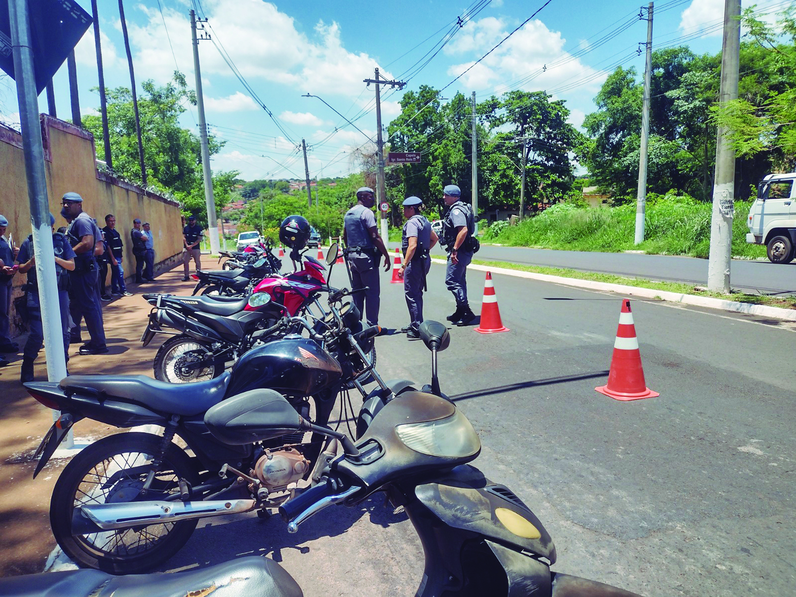 Entram em vigor nas regras para conduzir motos, ciclomotores e bicicletas elétricas