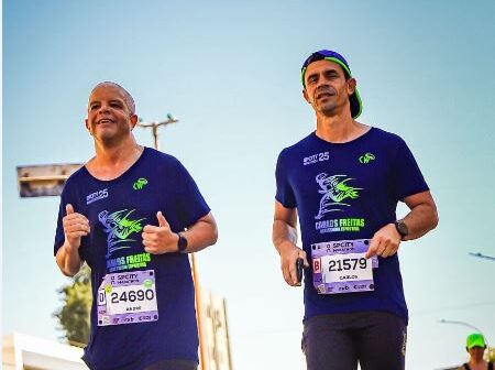 Um grupo de 20 atletas barretenses já está desde a noite de ontem (29) na capital paulista, onde irá representar a cidade na histórica 100ª edição da Corrida Internacional de São Silvestre, amanhã, dia 31.