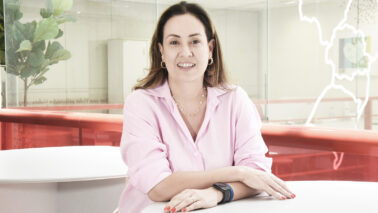 Karina Carreira é destaque no Gente que é Notícia na Comunicação