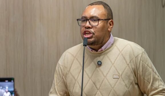 Vereador cita “falha inaceitável” após cadeirante não conseguir usar transporte urbano