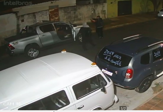 Criminosos roubam caminhonete de empresário em Barretos