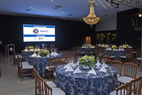 Diploma da 66ª edição do Gente que é Notícia 2025 é entregue pelo GMB