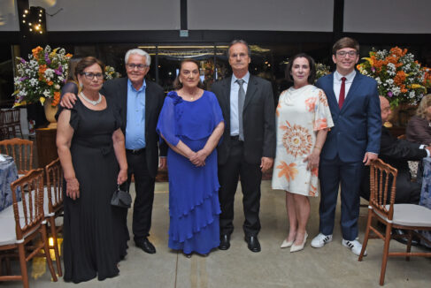 Diploma da 66ª edição do Gente que é Notícia 2025 é entregue pelo GMB