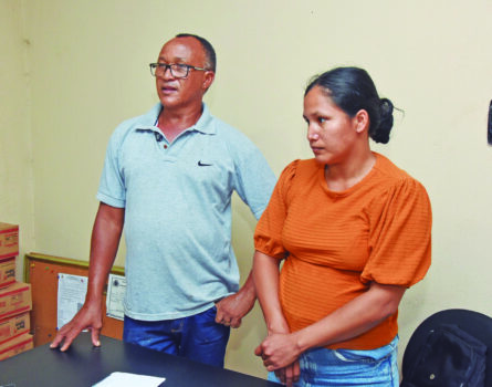 Venezuelanos em Barretos acompanham crise no país de origem