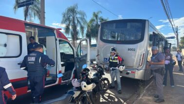 Acidente na avenida Ibirapuera deixa motociclista ferido (Foto: O Diário de Barretos)